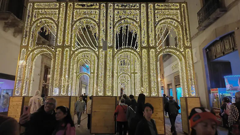 Adornos Navidad Centro Histórico 2024 / Gerardo Tavarez